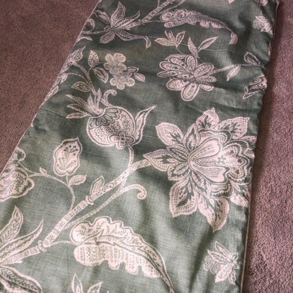 Tommy Bahama Home King Size Pillow Sham‎ Case Green Cream Floral Leaf Print (1) - Picture 3 of 13